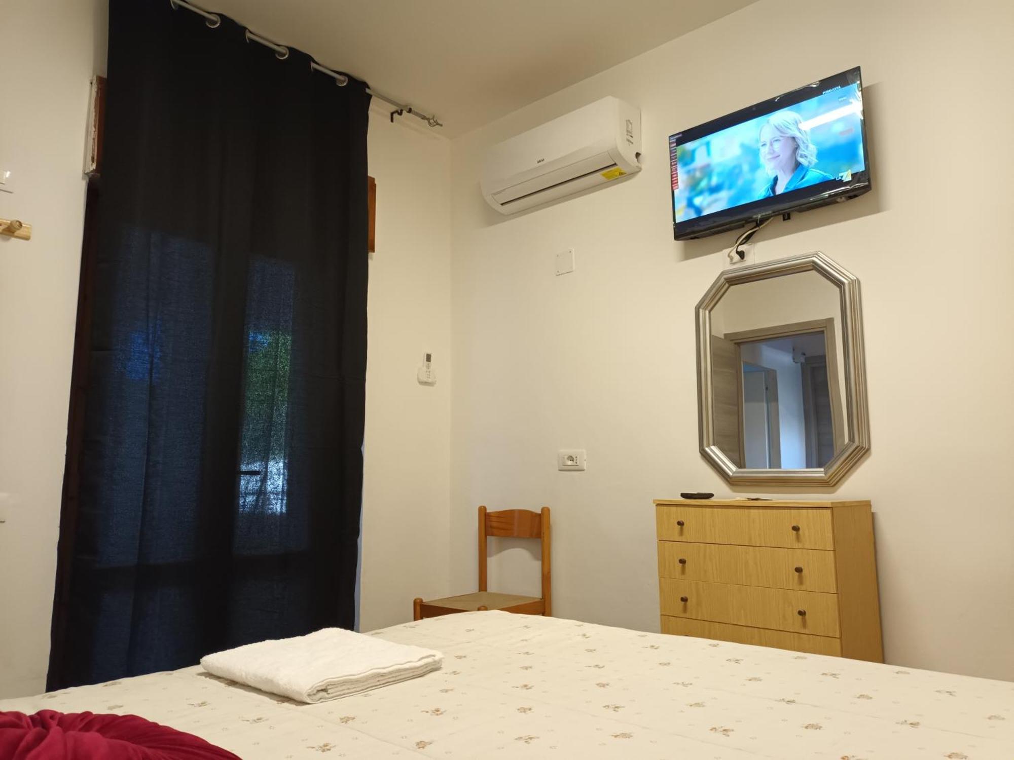 Levante Rooms Scalea Extérieur photo