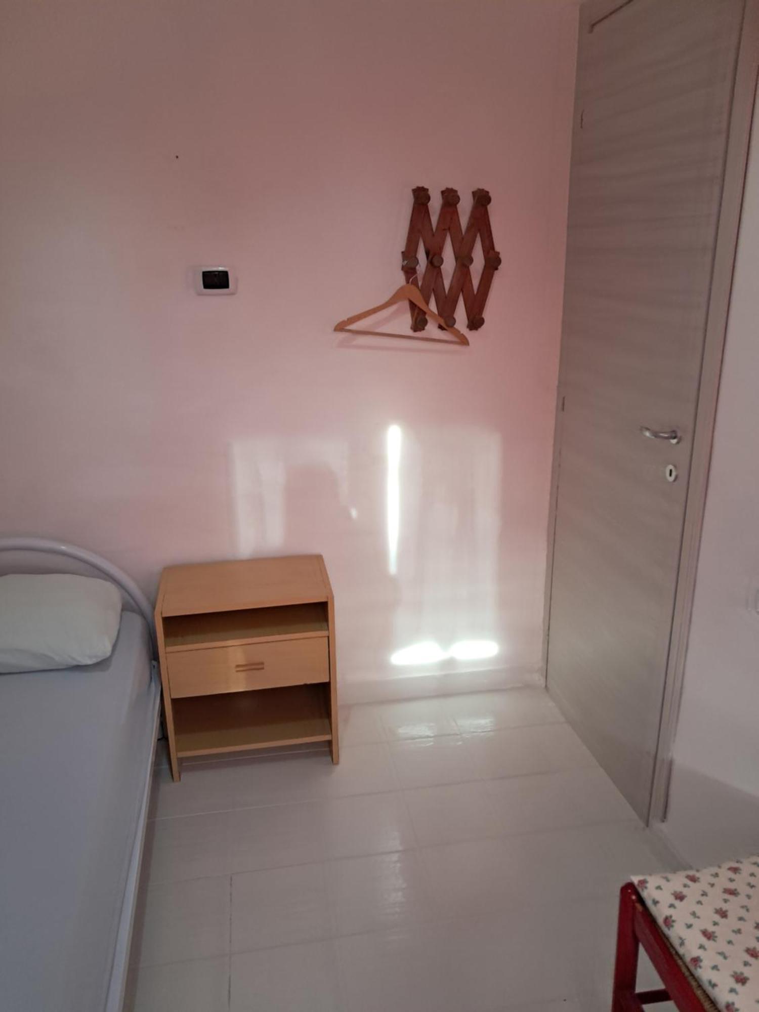 Levante Rooms Scalea Extérieur photo